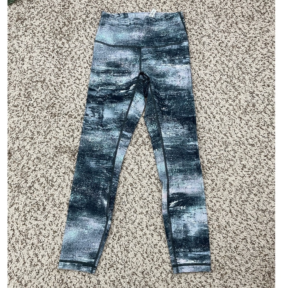 NWOT Lululemon Wunder Under Luxtreme leggings